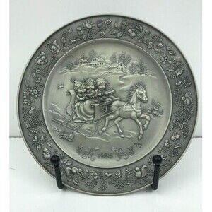 1986 Little Gallery by Hallmark-Christmas Pewter Plate by Mary Hamilton Made USA
